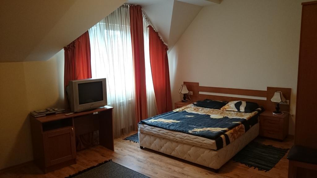 Tes Royal Plaza Apartments Боровец Экстерьер фото